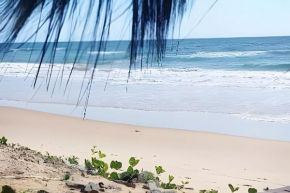 Licuri Praia de Algodões à poucos passos do mar.